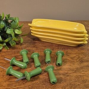 MELAMINE Yellow Corn Shaped Corn On The Cob Dishes with Green End Handles